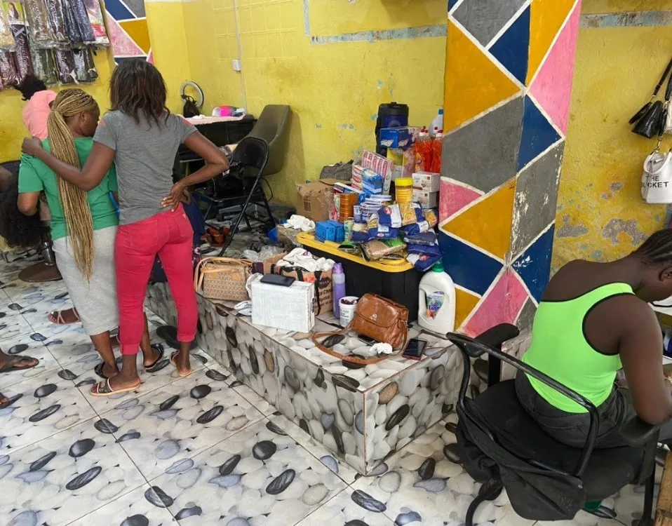 manicure space (before)